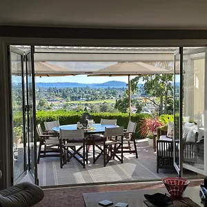 5* Bed & Breakfast Karanda