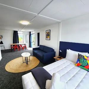 Urban Lounge Sleepery Rotorua
